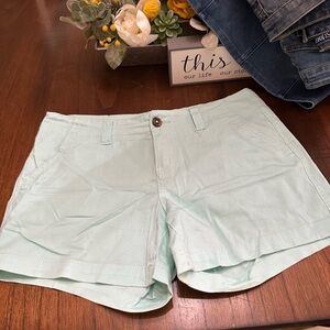 Maurices Light Green Women's Shorts